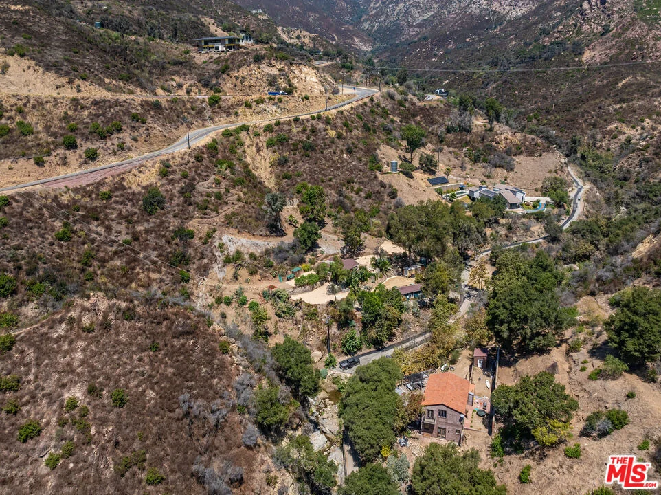 Photo of 2961 Gorge Road