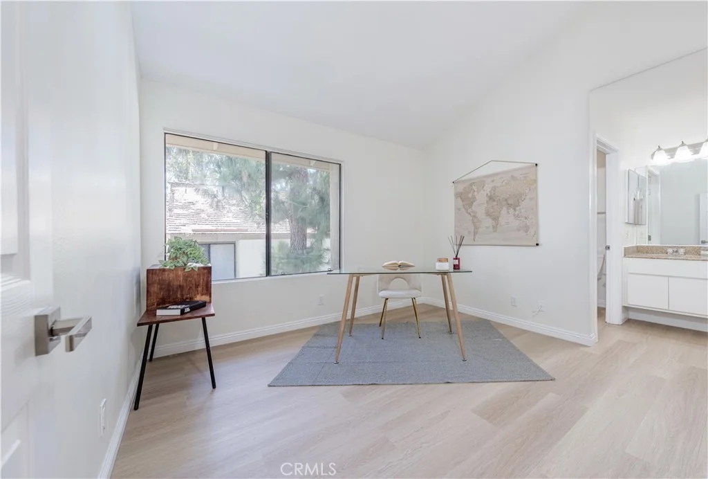 Photo of 214 Mountain Court