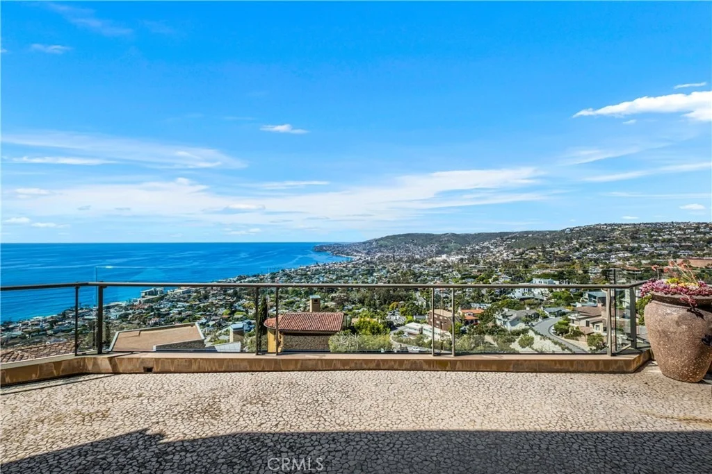 Photo of 2378 Crestview Drive