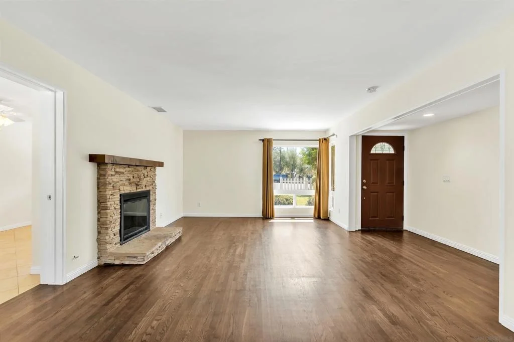 Photo of 1954 VERMEL AVE.