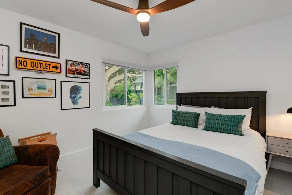 Photo of 3958 La Cresta