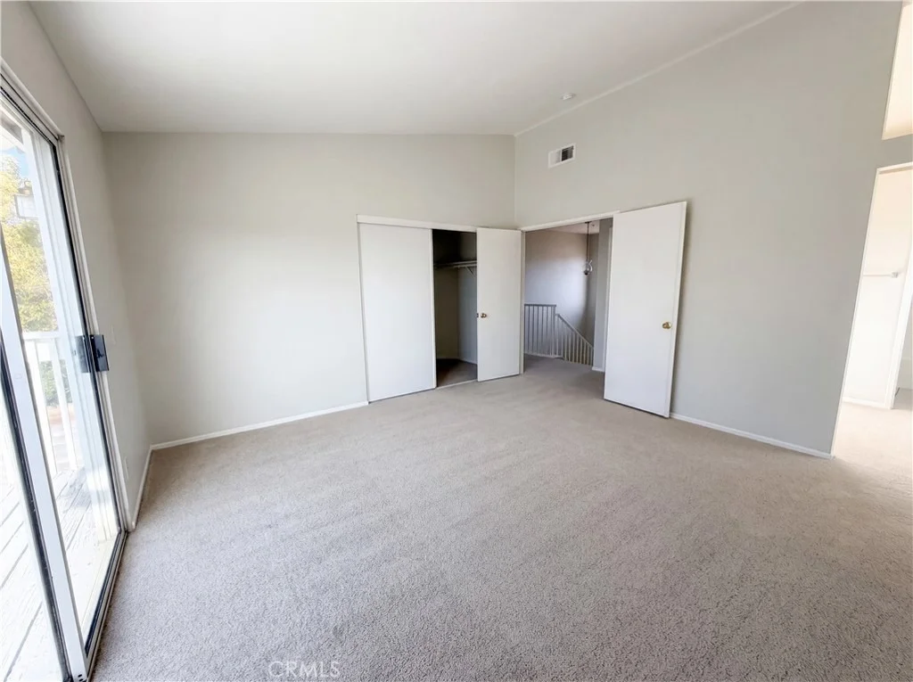 Photo of 2565 W Fairview Drive