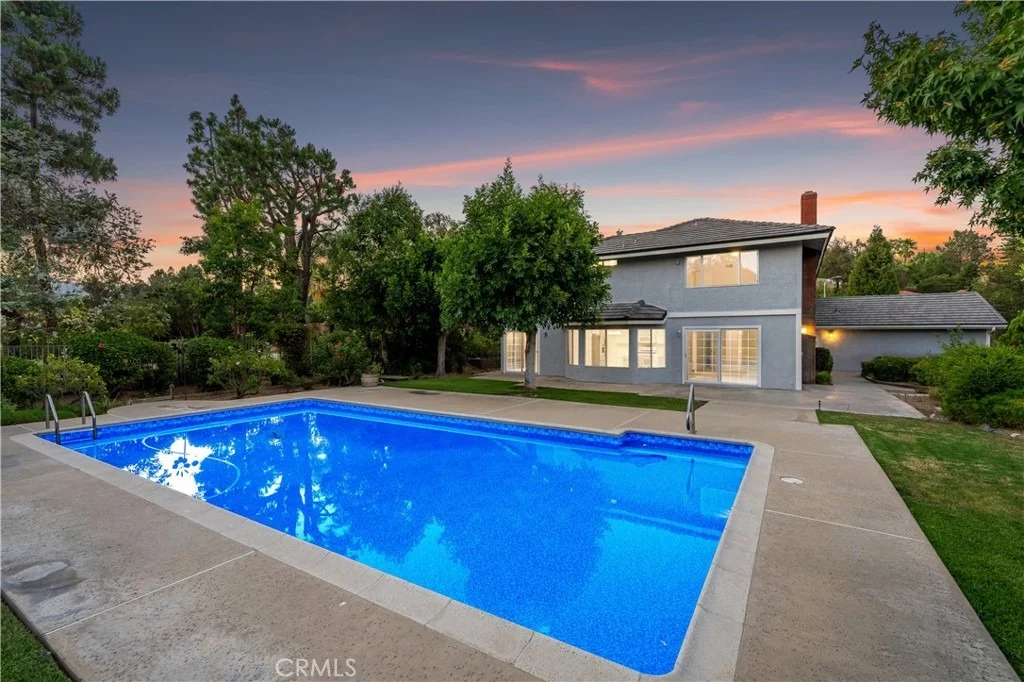 Photo of 1430 Sierra Sky