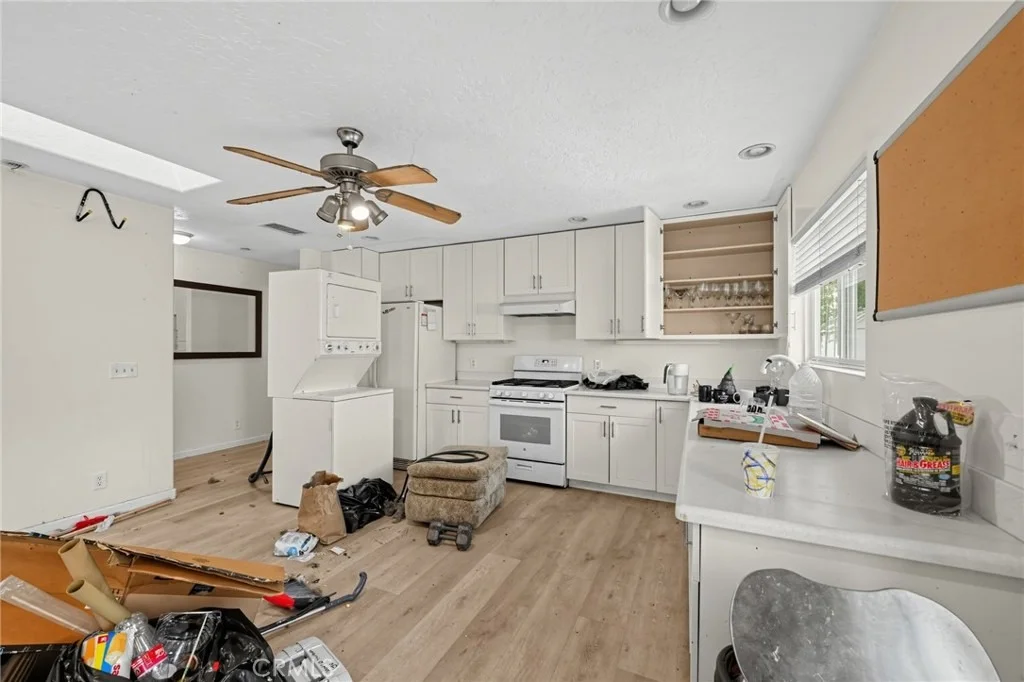 Photo of 829 Hillside Drive