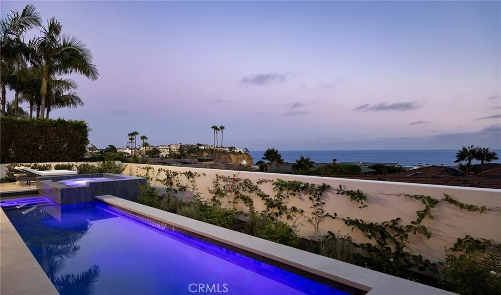 Photo of 2595 Altamar