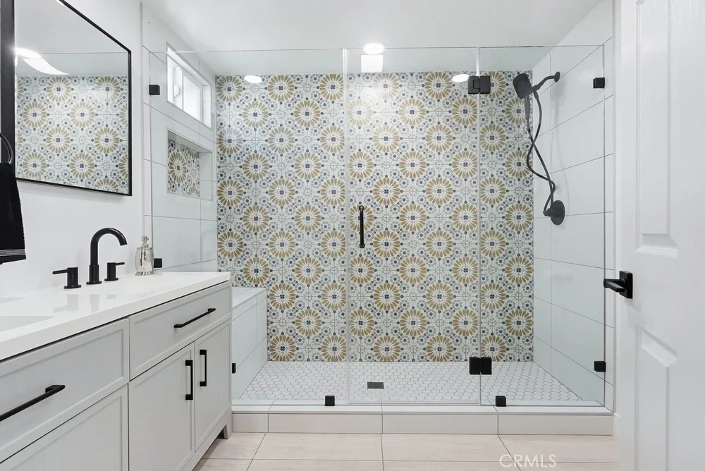 Photo of 3133 Cedar Avenue