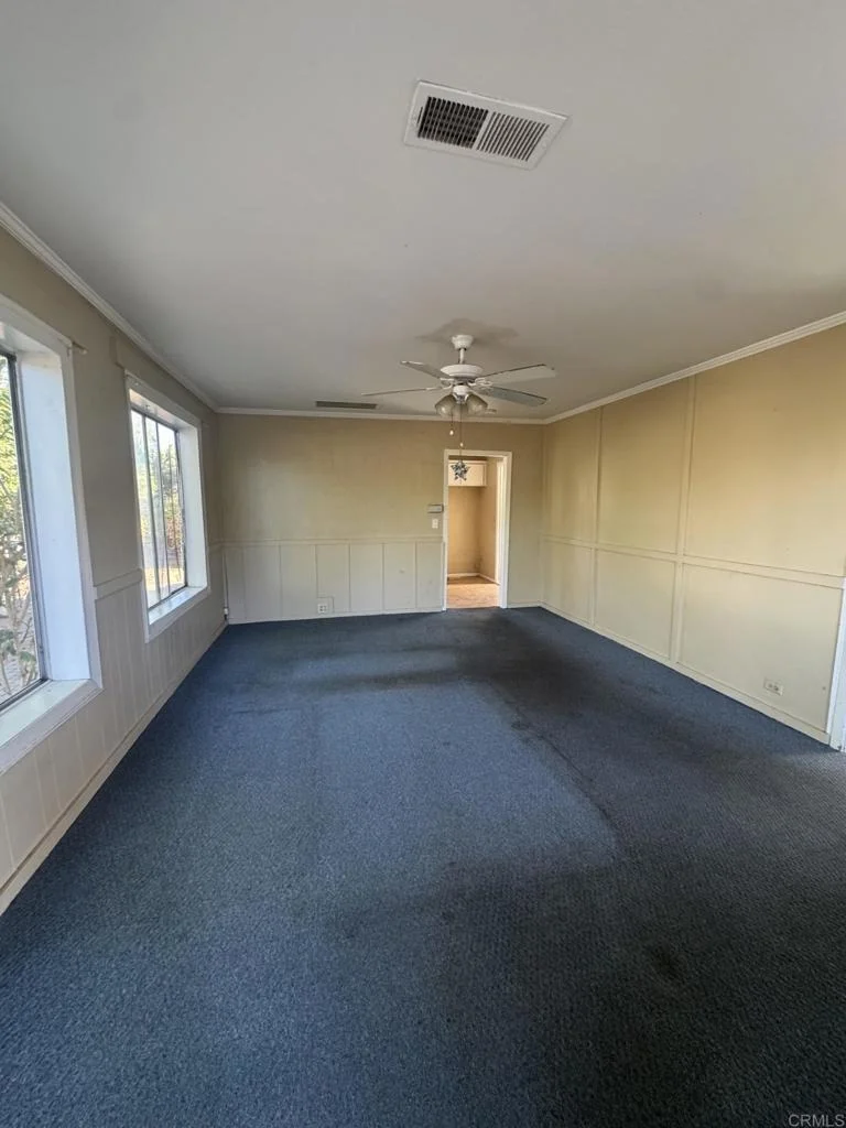 Photo of 726 Valley Drive