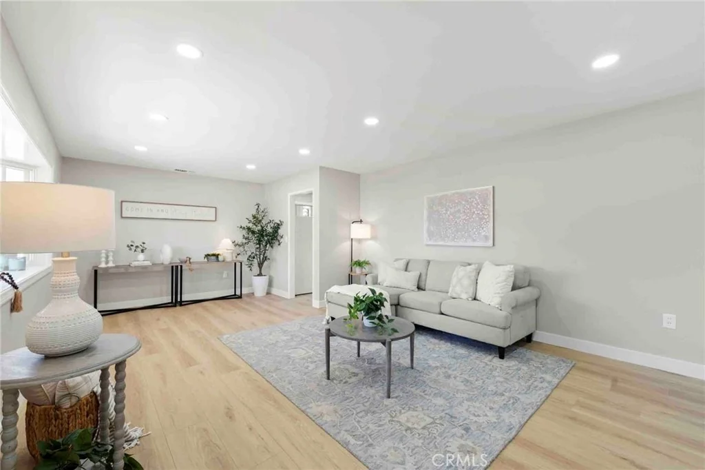 Photo of 28659 Snead Drive