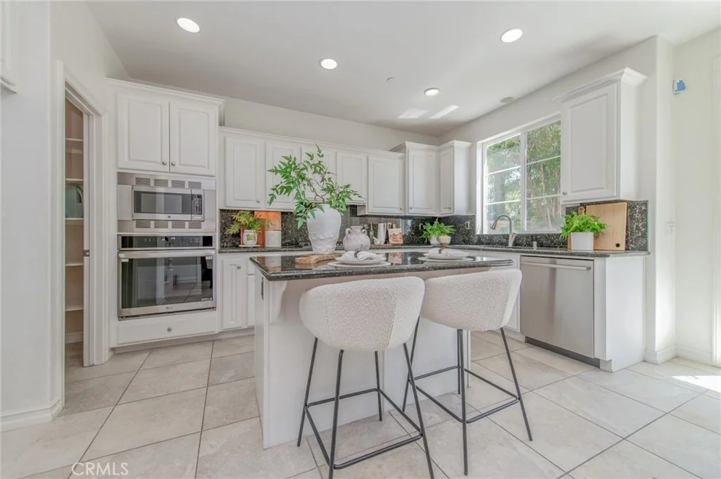 Photo of 17 Paseo Canos