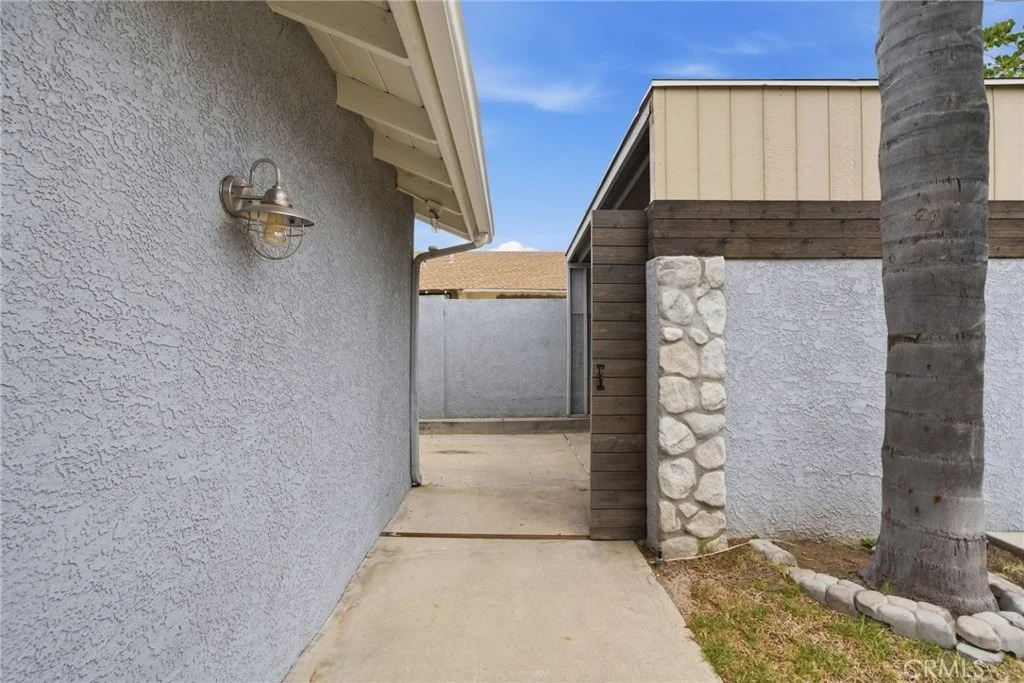 Photo of 741 N Handy Street