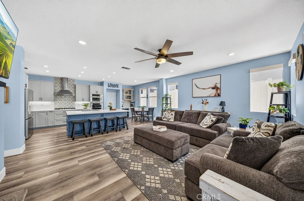 Photo of 43683 Altamura Court