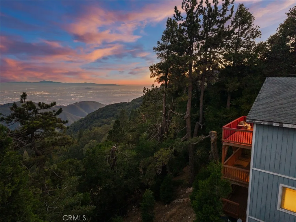 Photo of 23377 Crestview