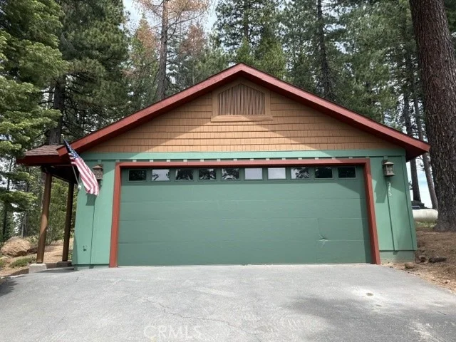 Photo of 515 Eagle Crest Drive