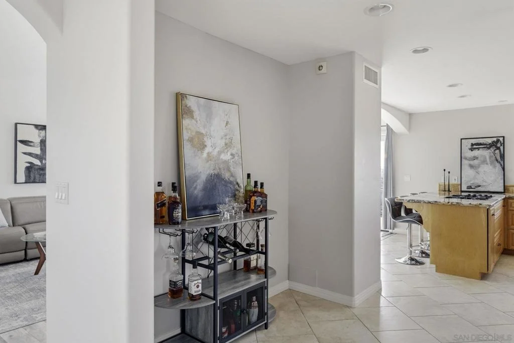 Photo of 931 Sol Vista Glen