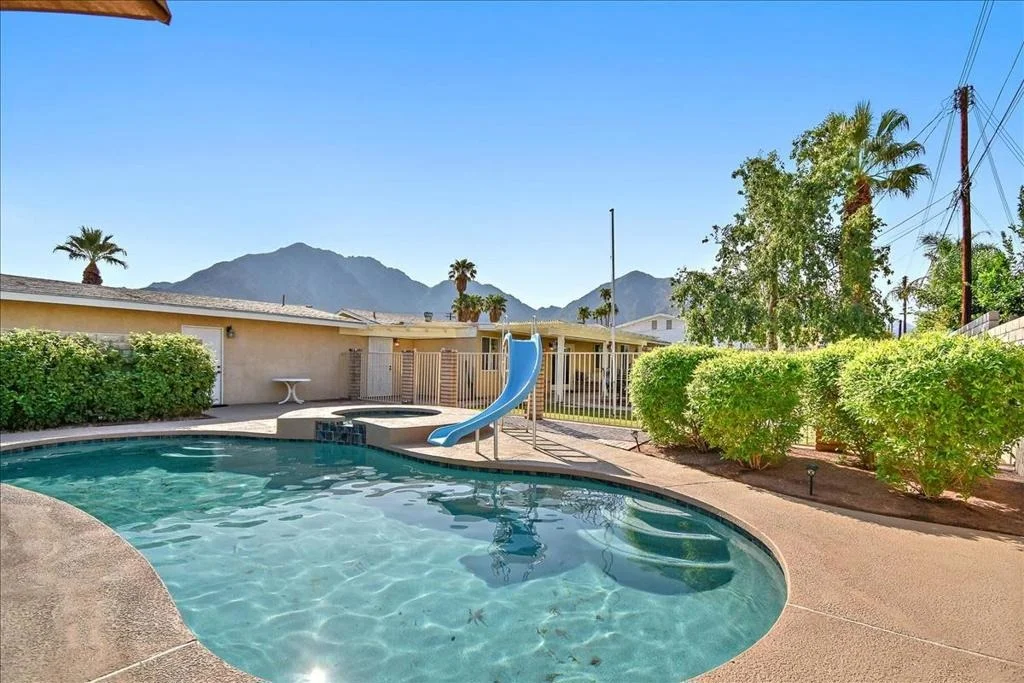 Photo of 52637 Avenida Villa