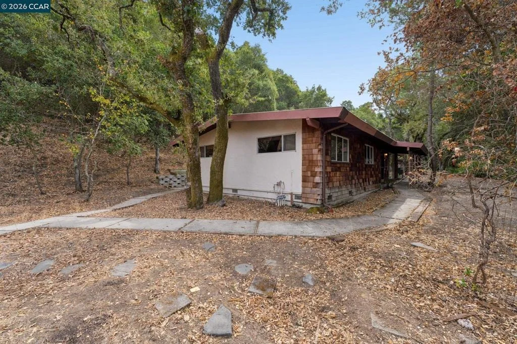 Photo of 3471 Springhill Rd