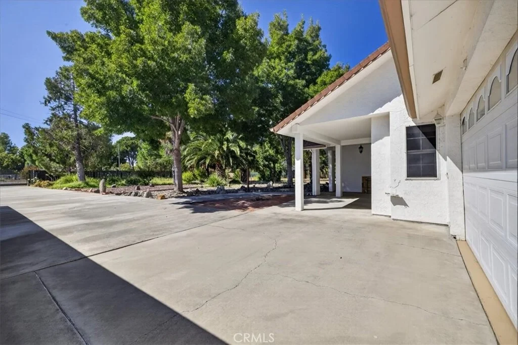 Photo of 6838 County Road 18