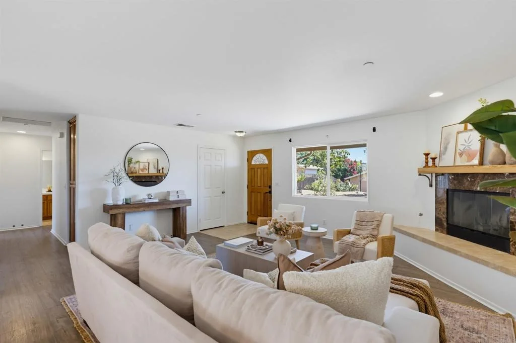 Photo of 9744 Sierra Madre Road