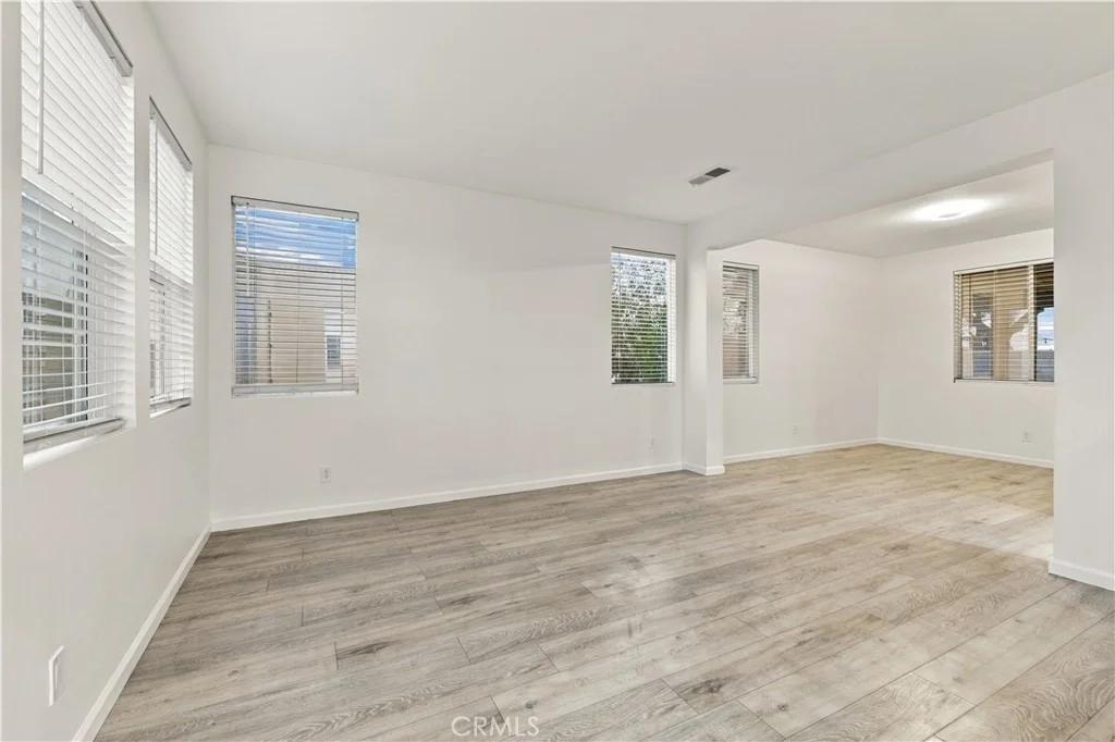 Photo of 1222 Valiant Street