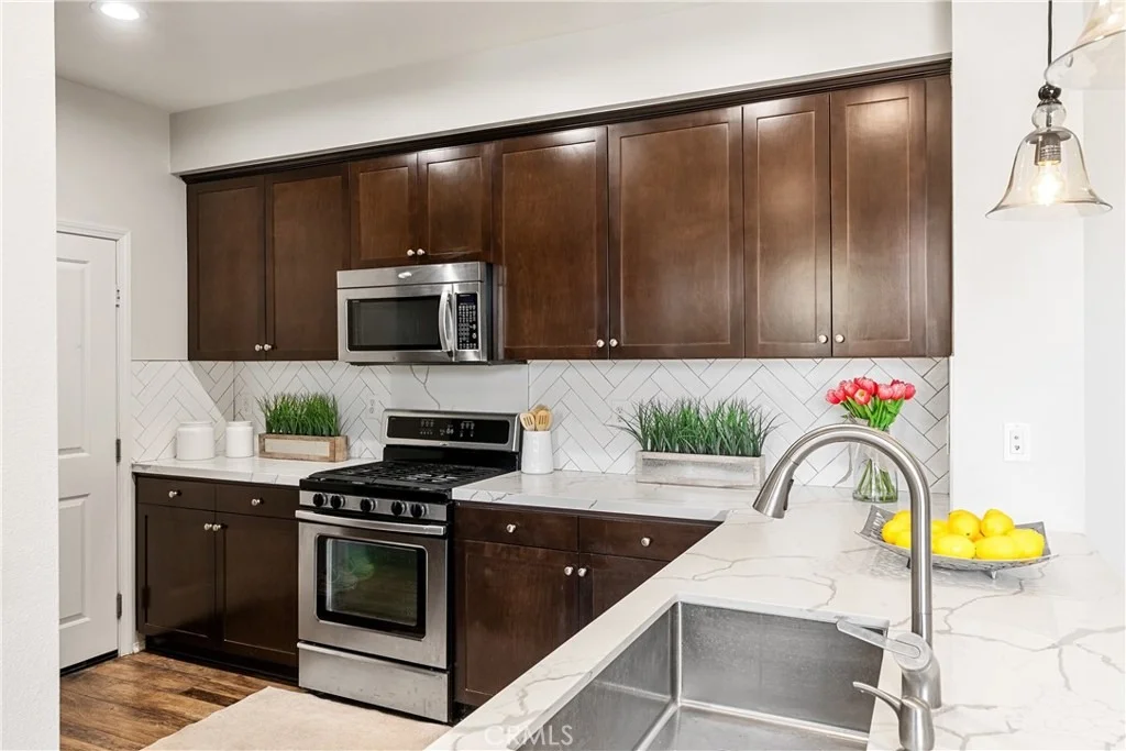 Photo of Unit 106 at 5331 Ocean