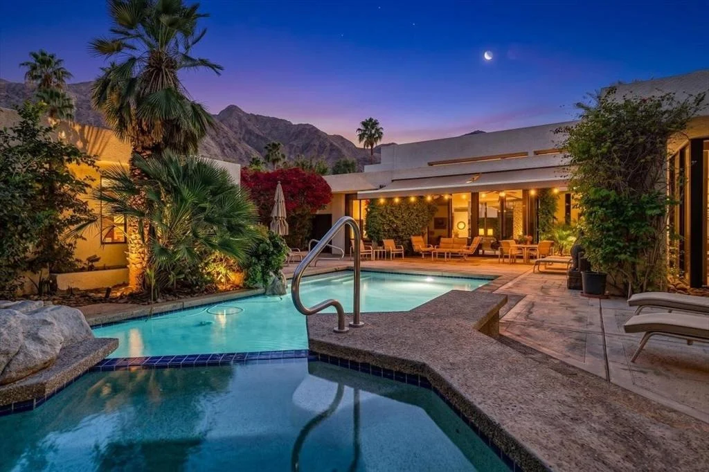 Photo of 77181 Calle Flora