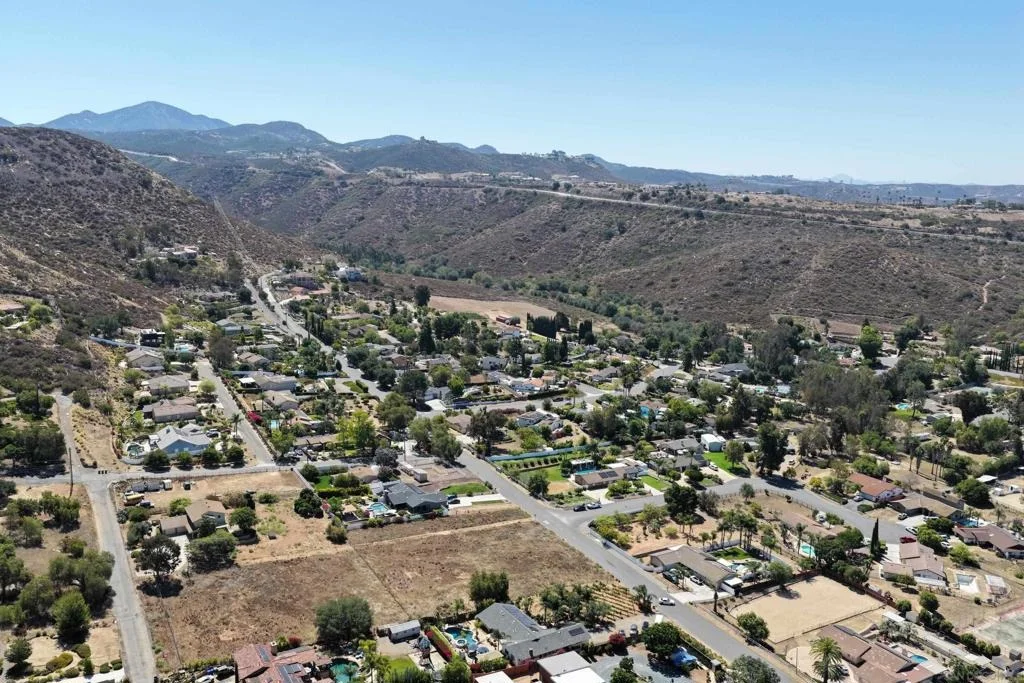 Photo of 14444 Twin Peaks Rd