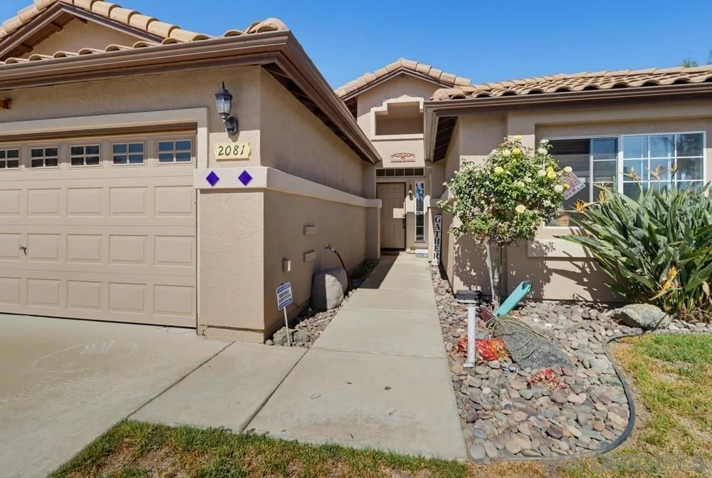 Photo of 2081 Larkspur Dr