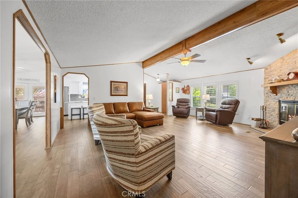 Photo of 1474 Bishop Drive