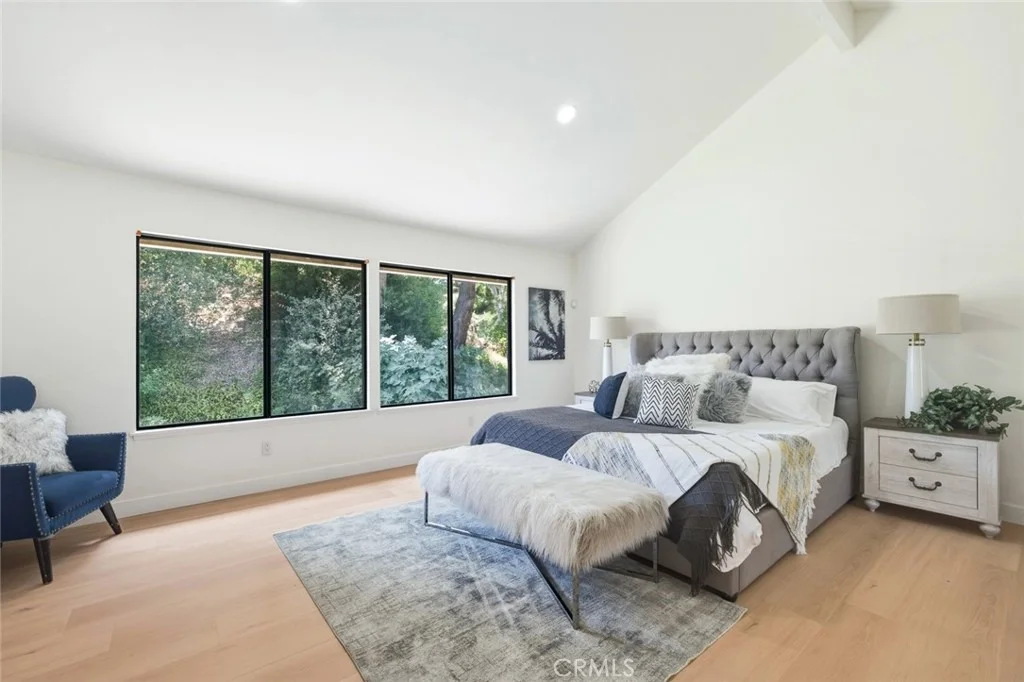 Photo of 1264 S Lemon