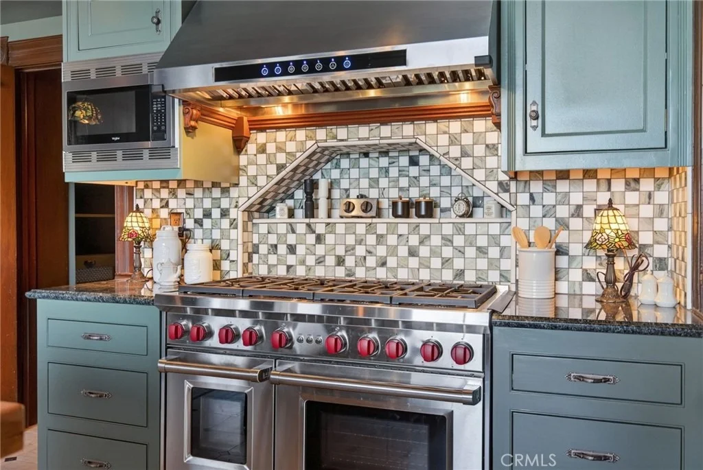 Photo of 2812 Ivy