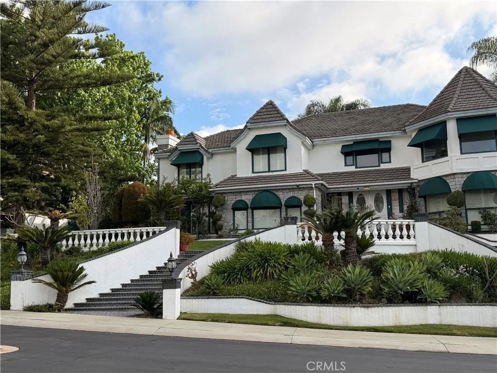 Photo of 2759 N Chauncey