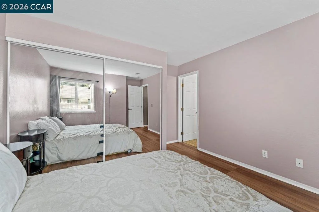 Photo of 2189 Lakeview