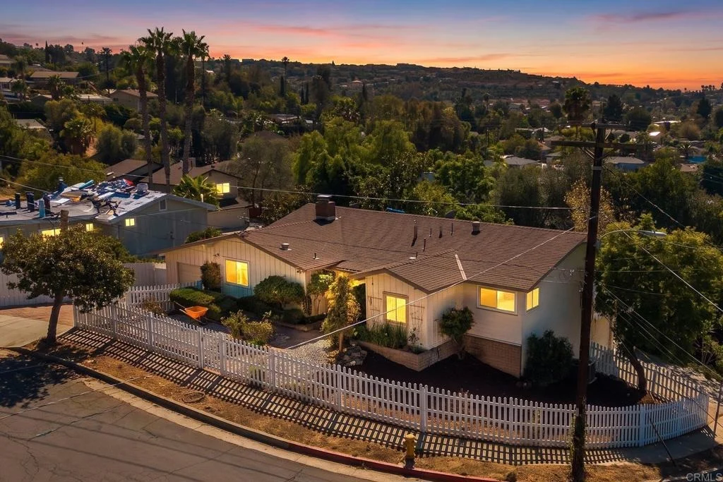 Photo of 7970 LEMON CIR