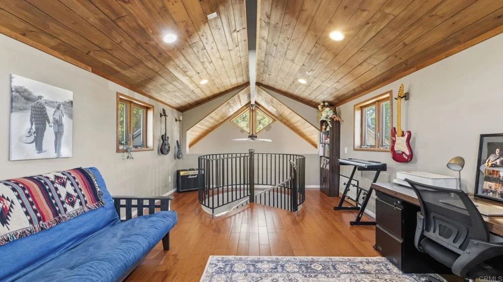 Photo of 25552 Pappas Road