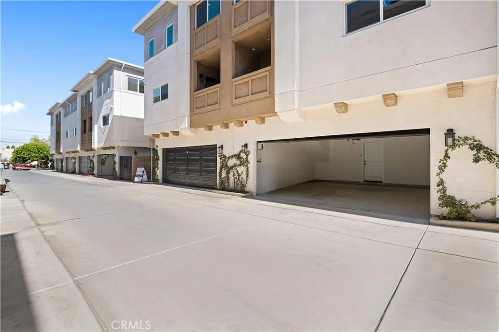 Photo of Unit 108 at 7692 9th Street