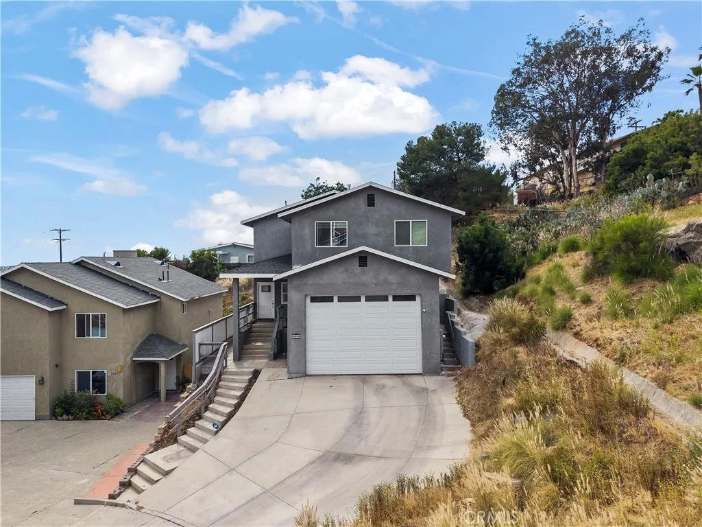Photo of 1650 Paraiso