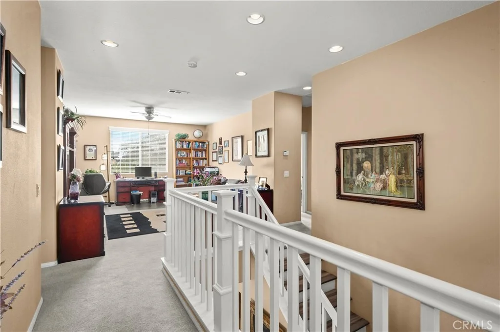 Photo of 18566 Hawkhill