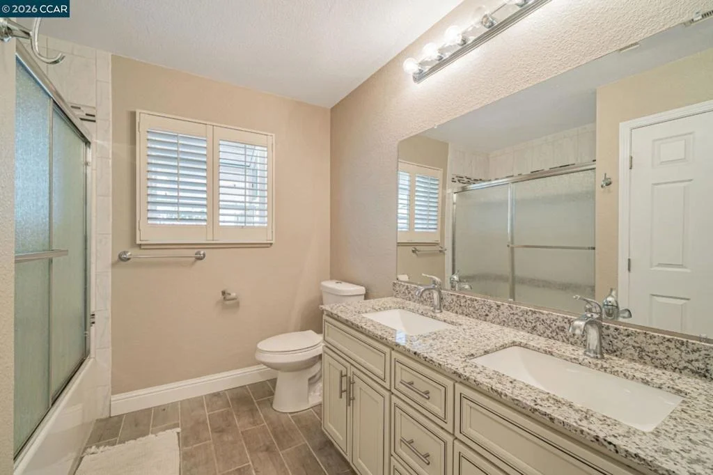 Photo of 570 Zephyr Cir