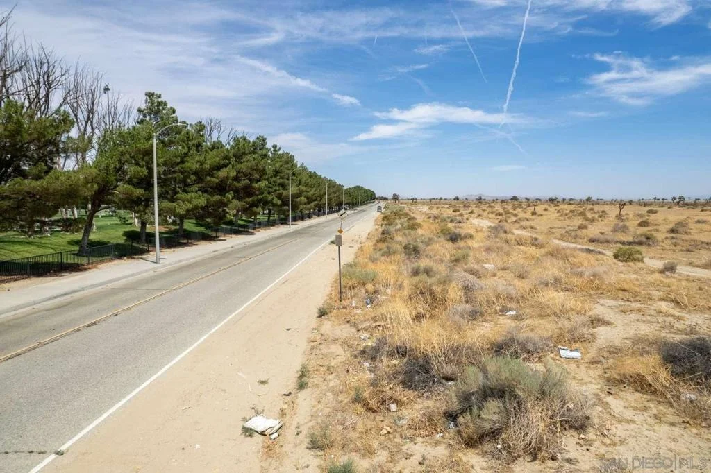 Photo of 0 TBD
