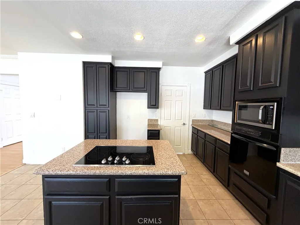 Photo of 40902 Riverock Lane