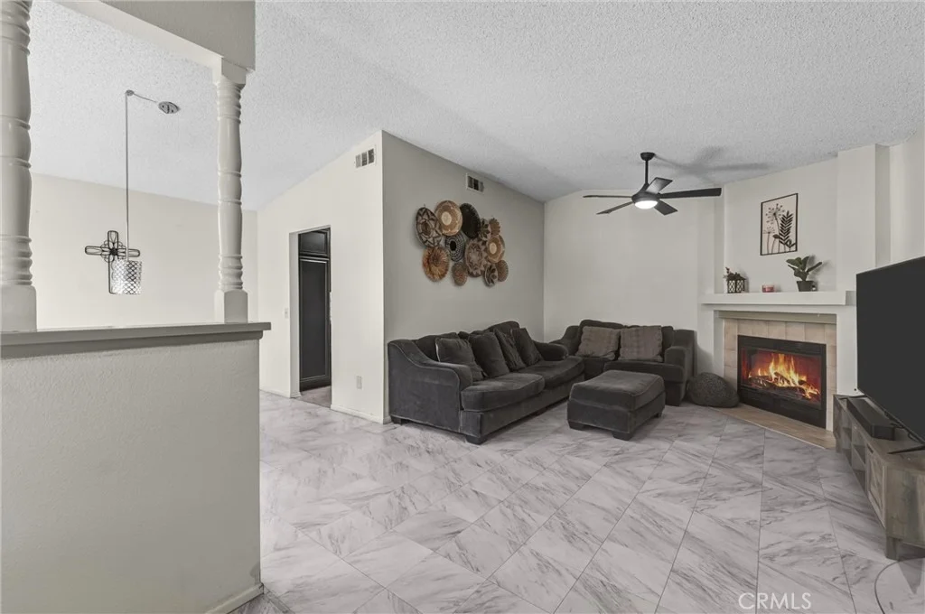 Photo of 811 Alondra Drive