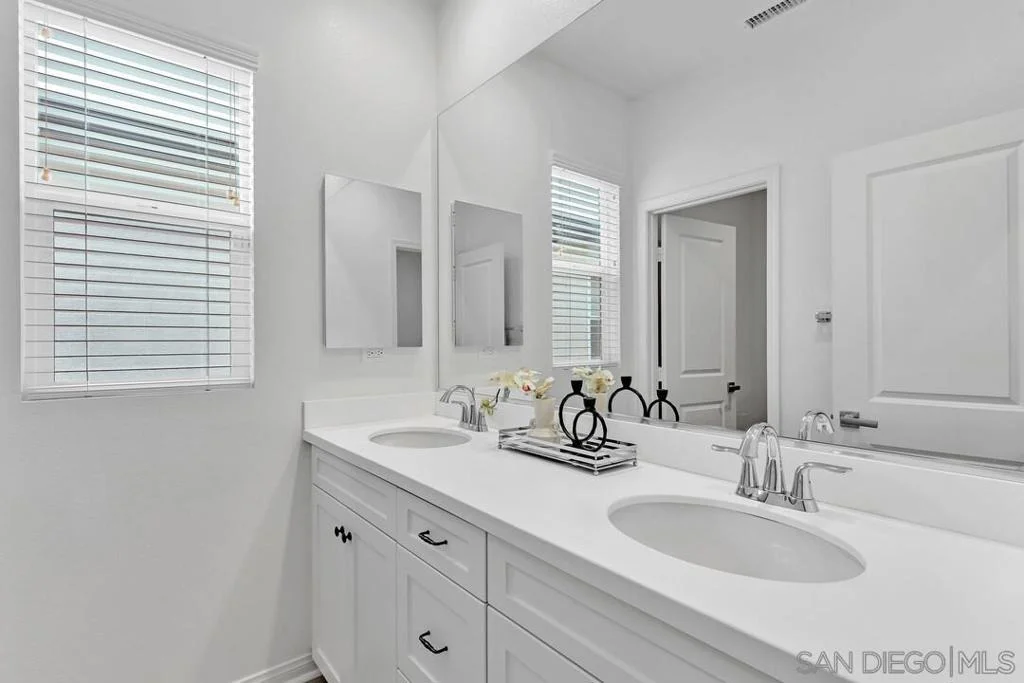 Photo of 8607 Chaparral Way