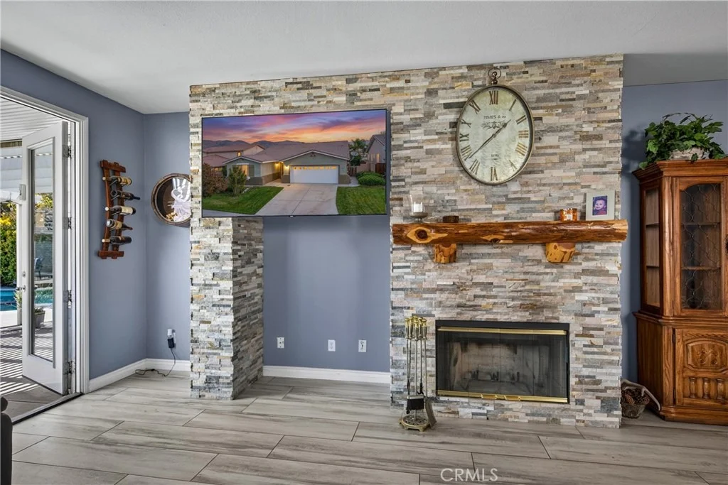 Photo of 34538 Yale Drive