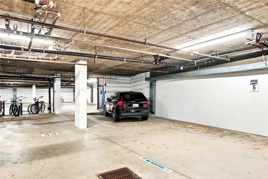 Photo of Unit 32 at 700 Esplanade