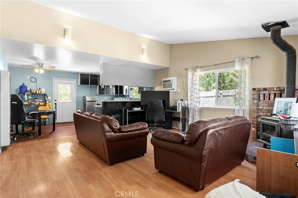 Photo of 858 Cleveland Avenue