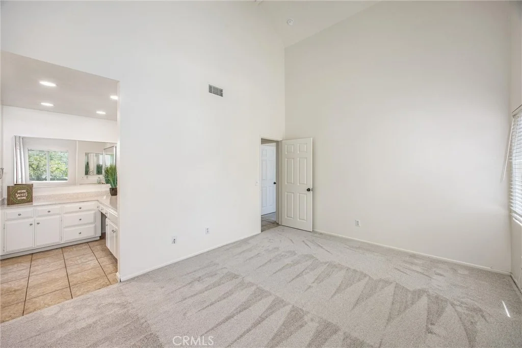 Photo of 1926 S Starfire Ave