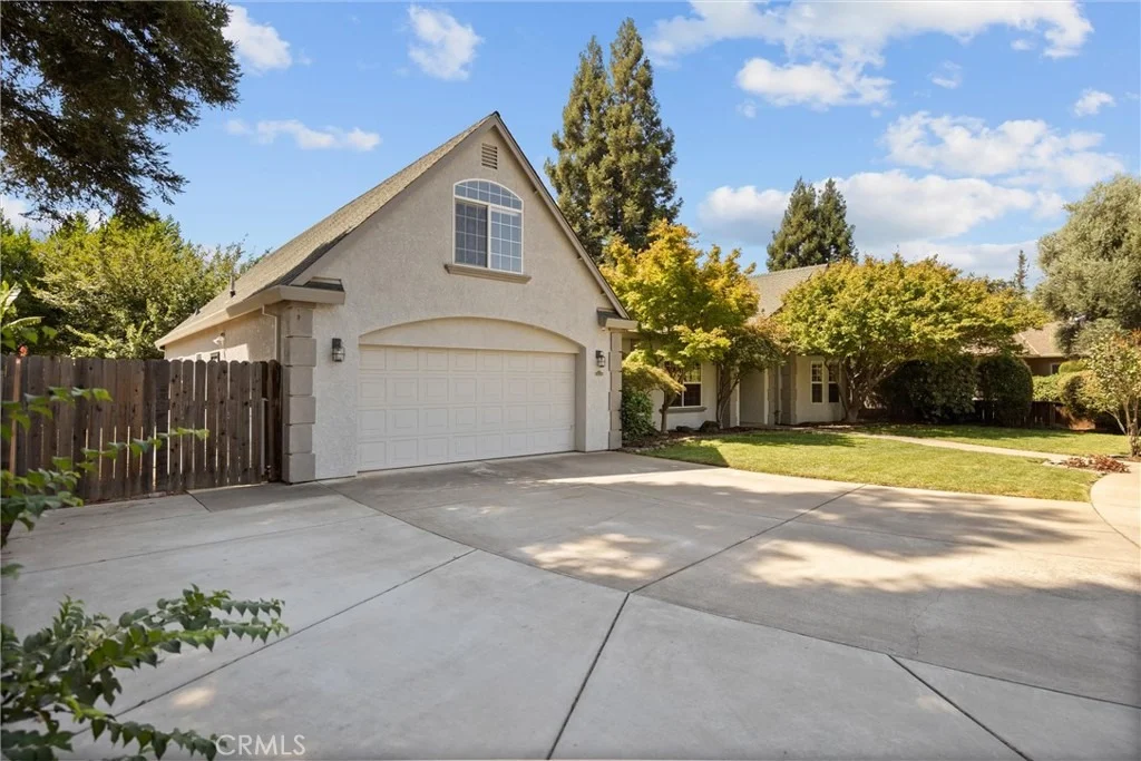 Photo of 1150 Watts Estates