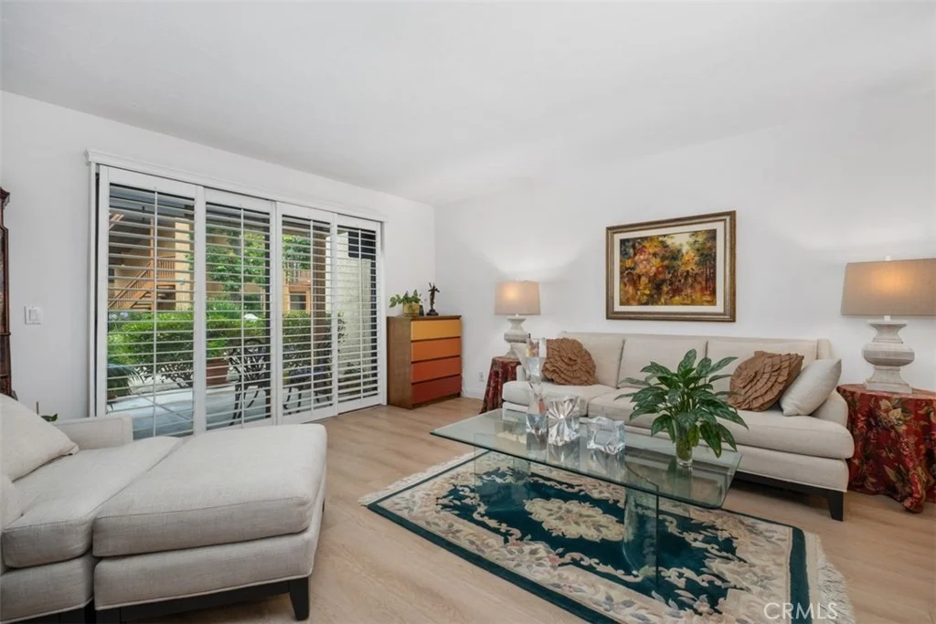 Photo of Unit 342 at 306 Tangelo