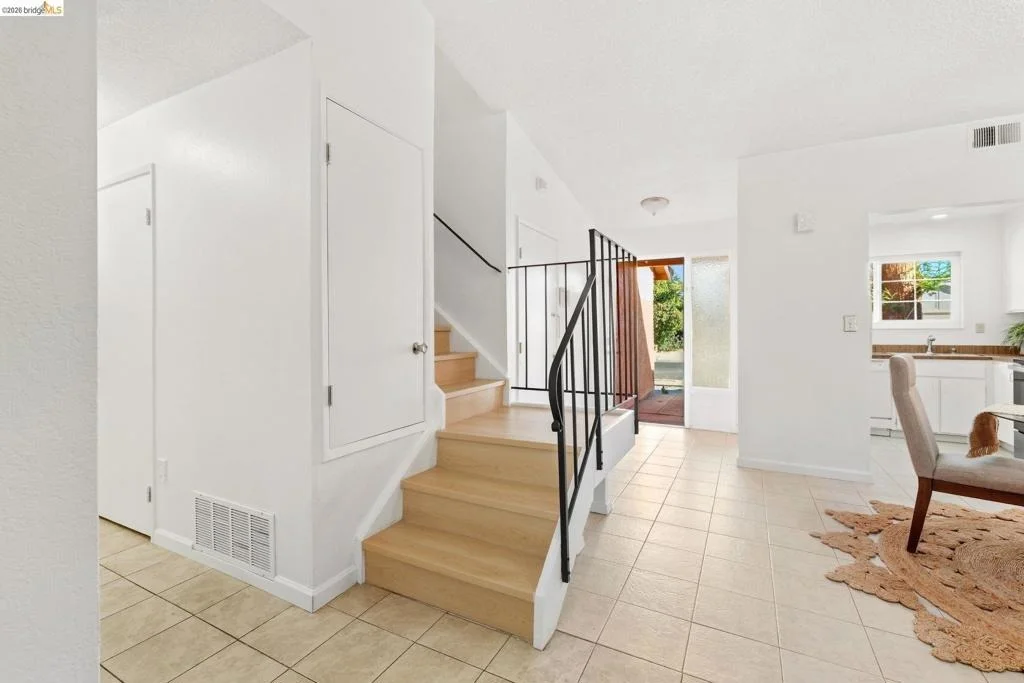 Photo of 2412 Sequoia Dr