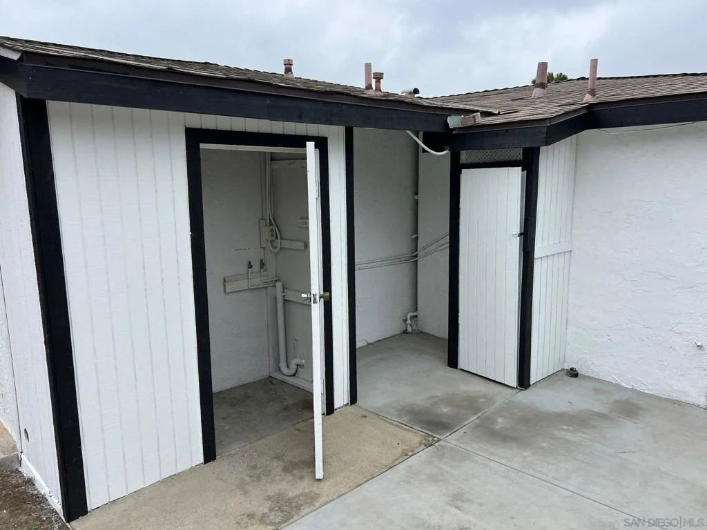 Photo of 1373 Lawana